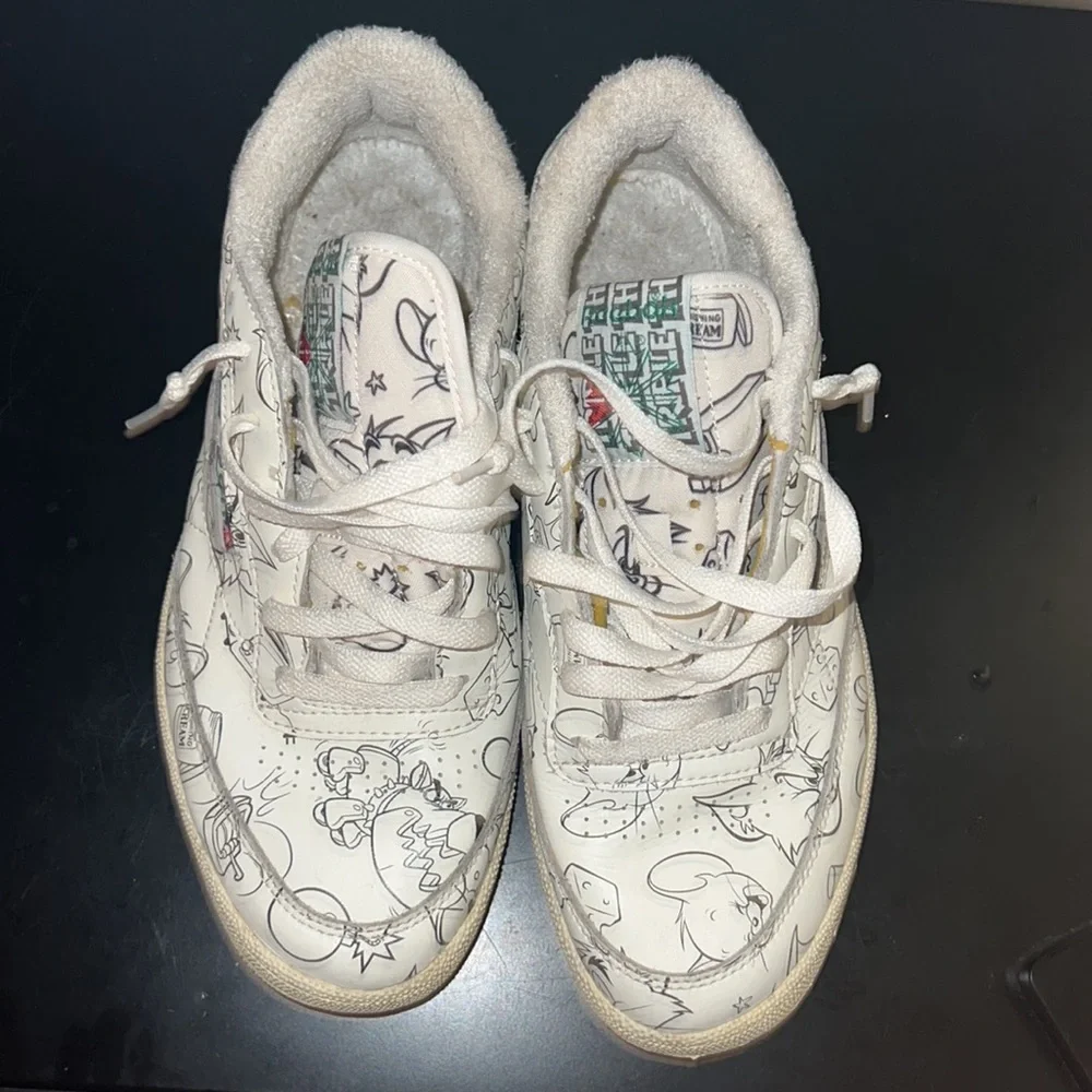 Tom and Jerry Reebok - Picture 2 of 5